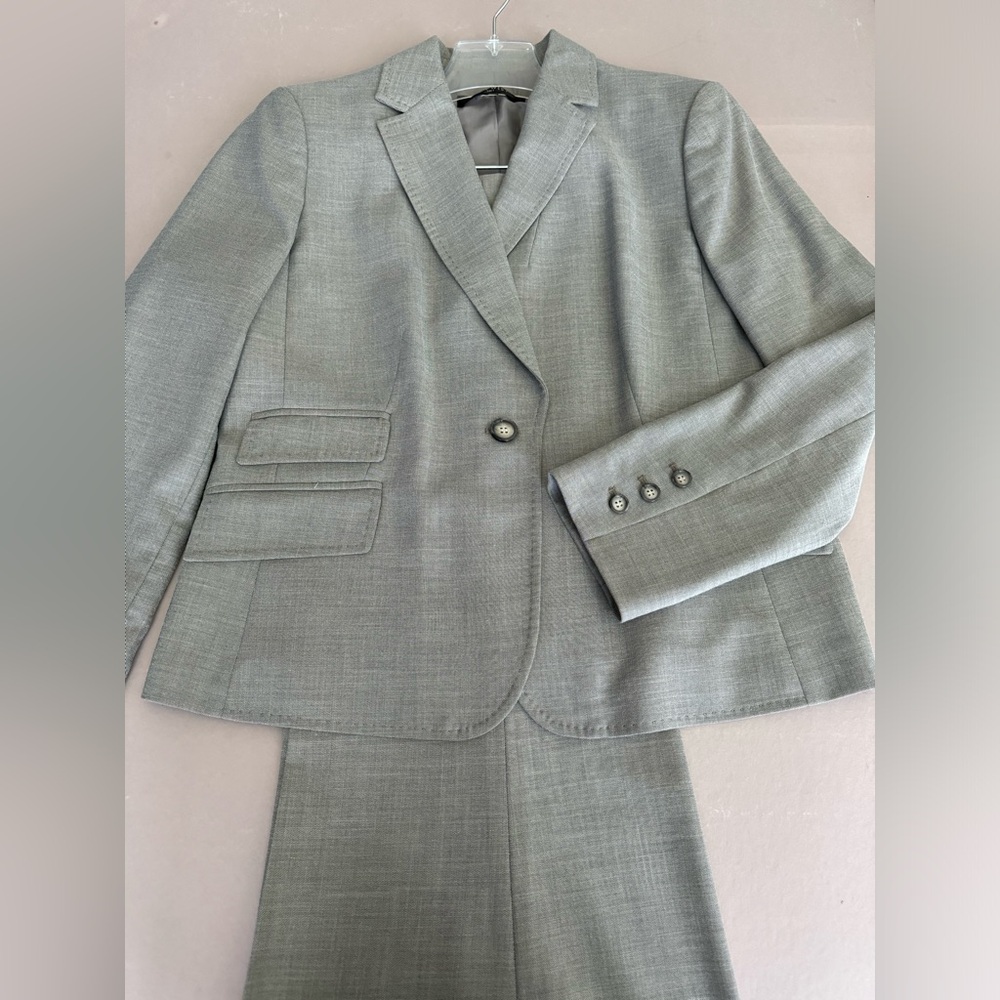 Nine West Suit size 14